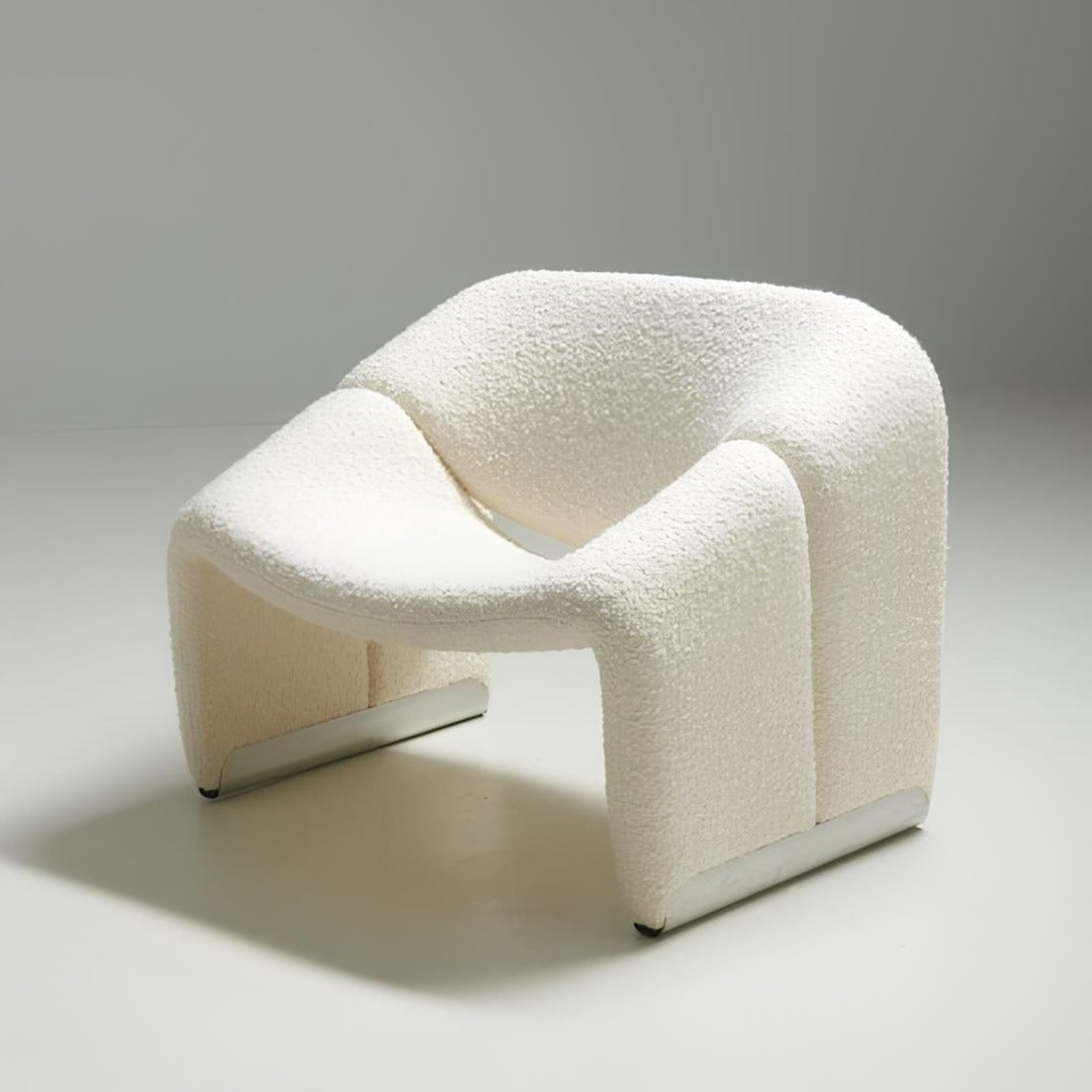 Prato Armchair